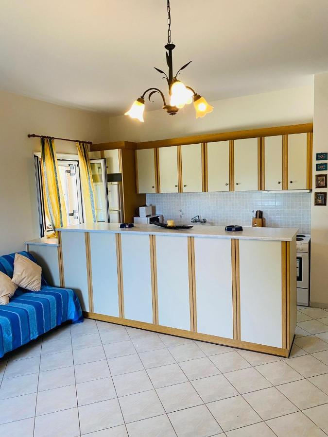 Marina House Farsa